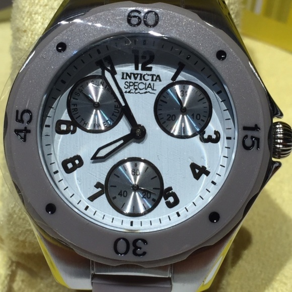 NWT Invicta Multi-Function Grey Silicone Watch main image 5